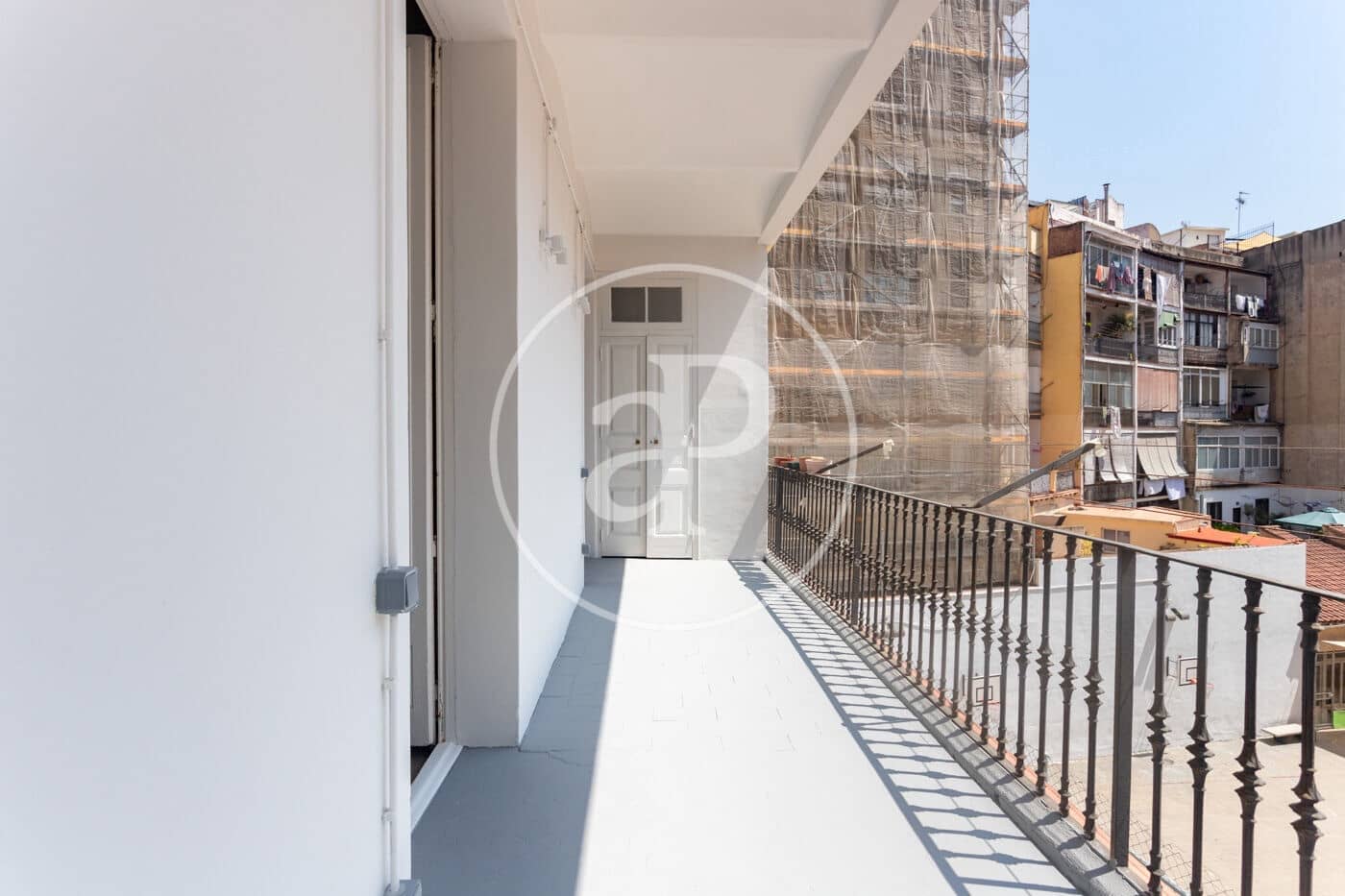 Appartement de 4 chambres à louer à Barcelone ville - 5 600 € (Ref: 9994218)