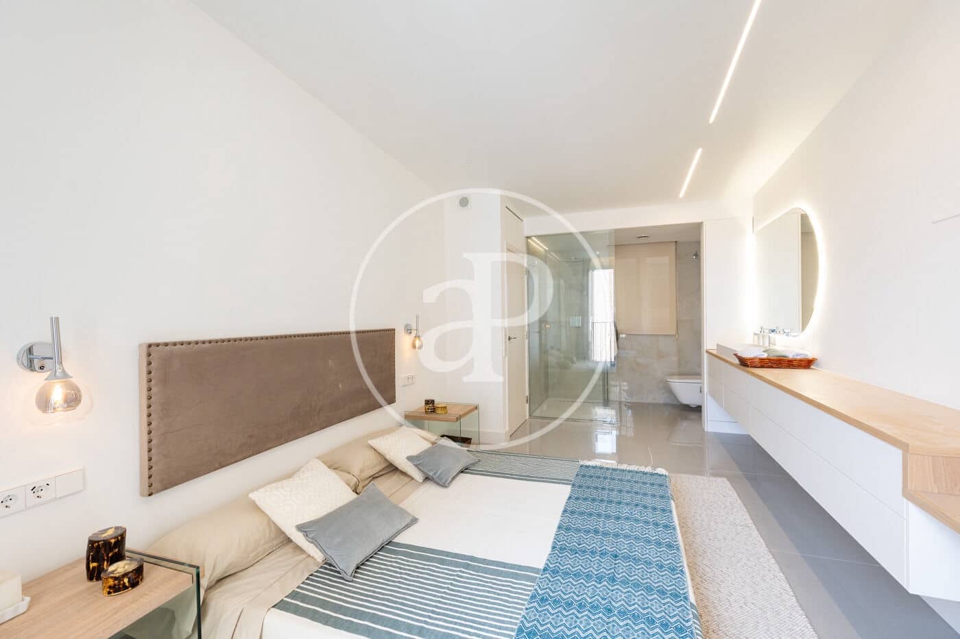 Apartamento de 2 habitaciones en Barcelona ciudad en alquiler - 3.600 € (Ref: 9994220)