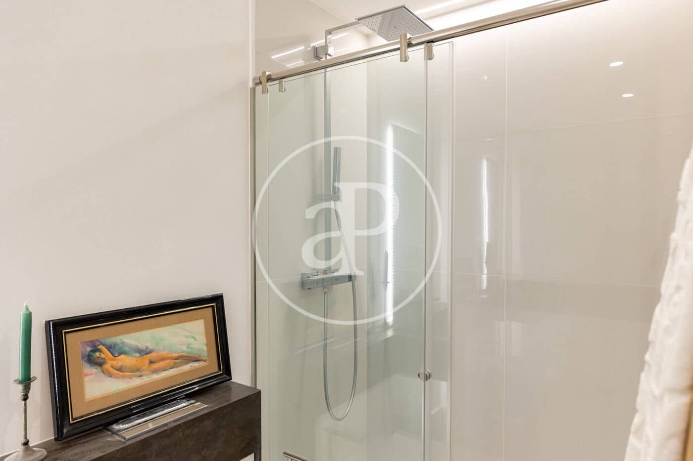Apartamento de 2 habitaciones en Barcelona ciudad en alquiler - 3.600 € (Ref: 9994220)