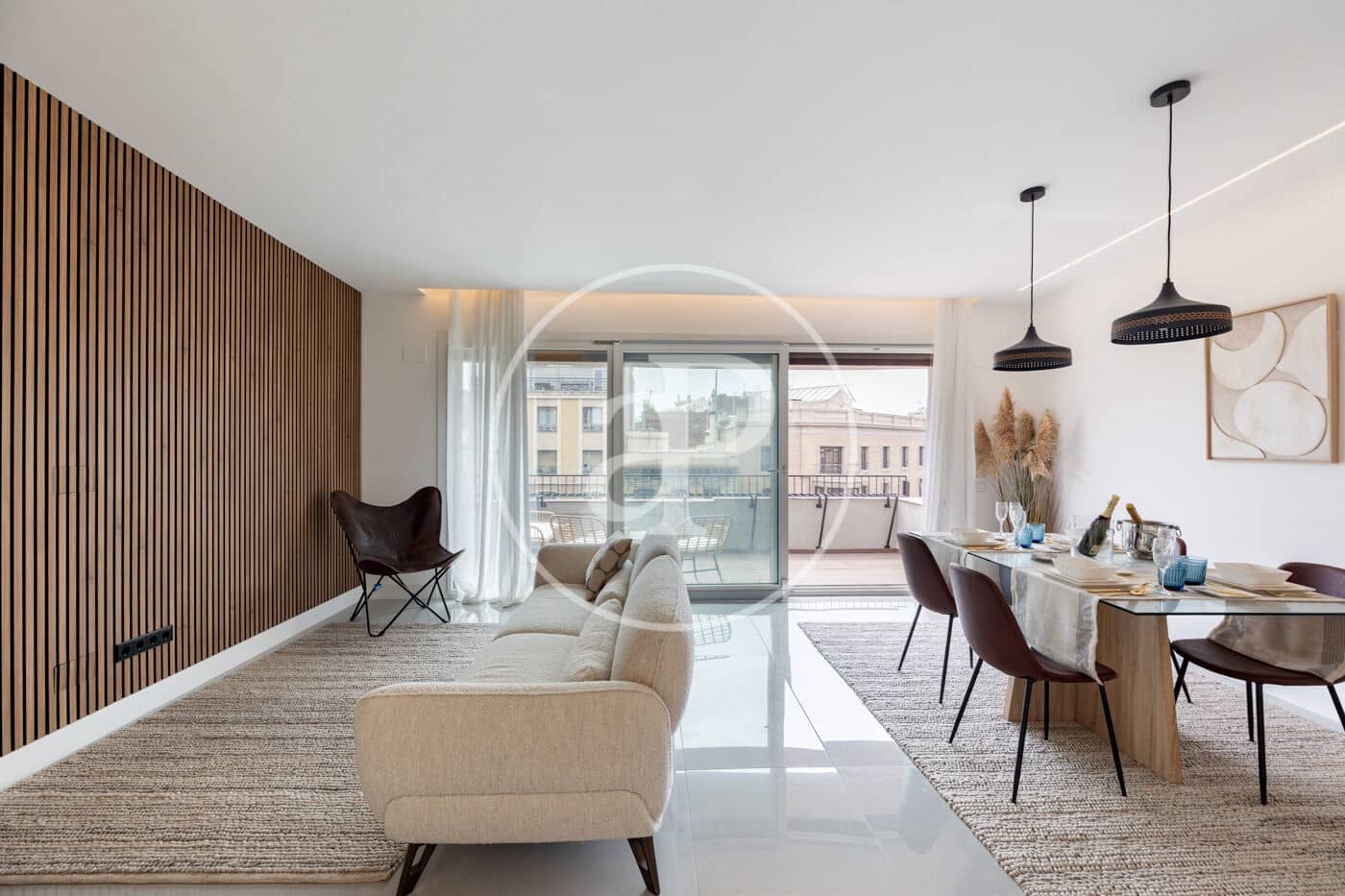 Apartamento de 2 habitaciones en Barcelona ciudad en alquiler - 3.600 € (Ref: 9994220)
