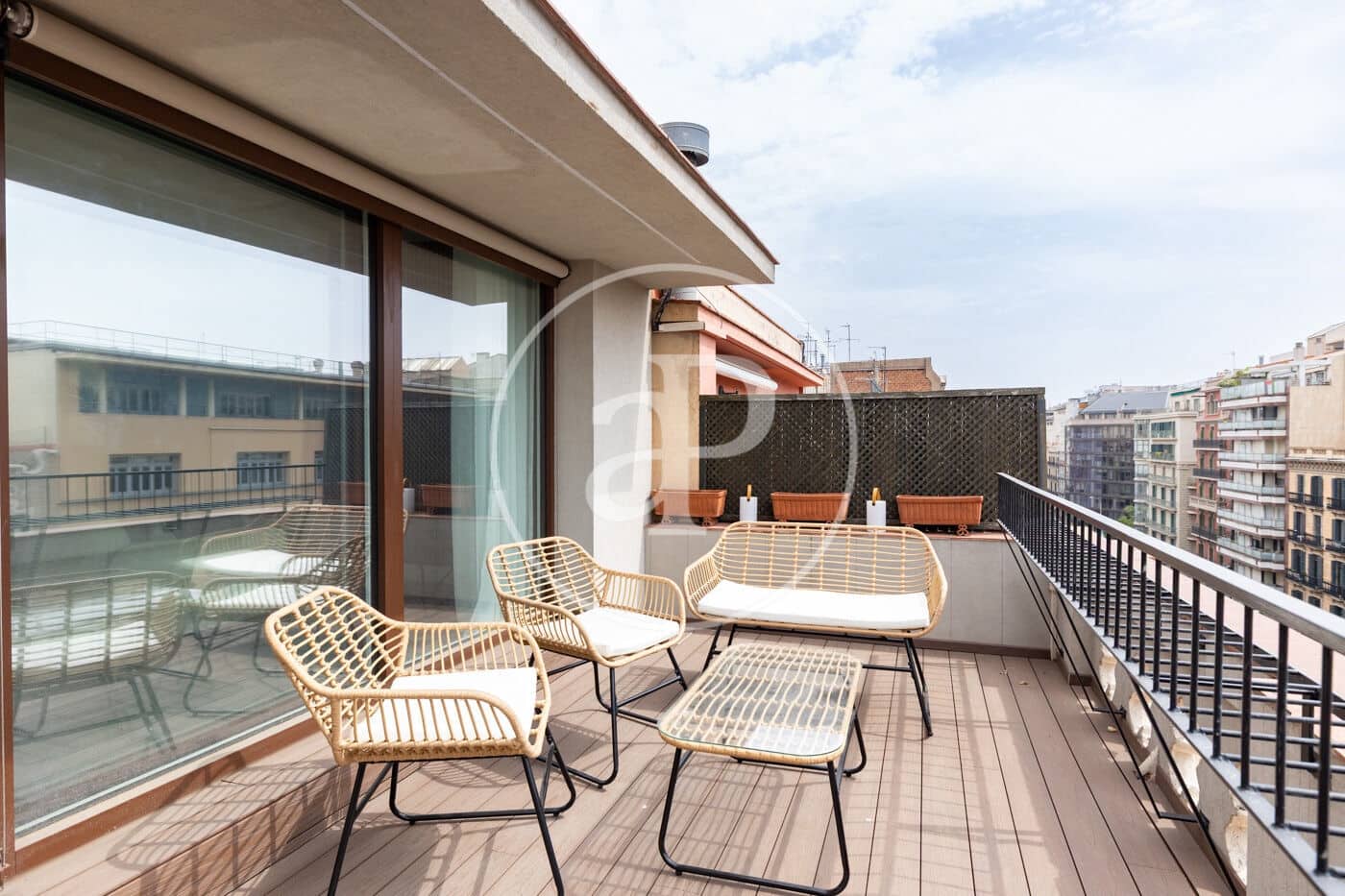 Apartamento de 2 habitaciones en Barcelona ciudad en alquiler - 3.600 € (Ref: 9994220)