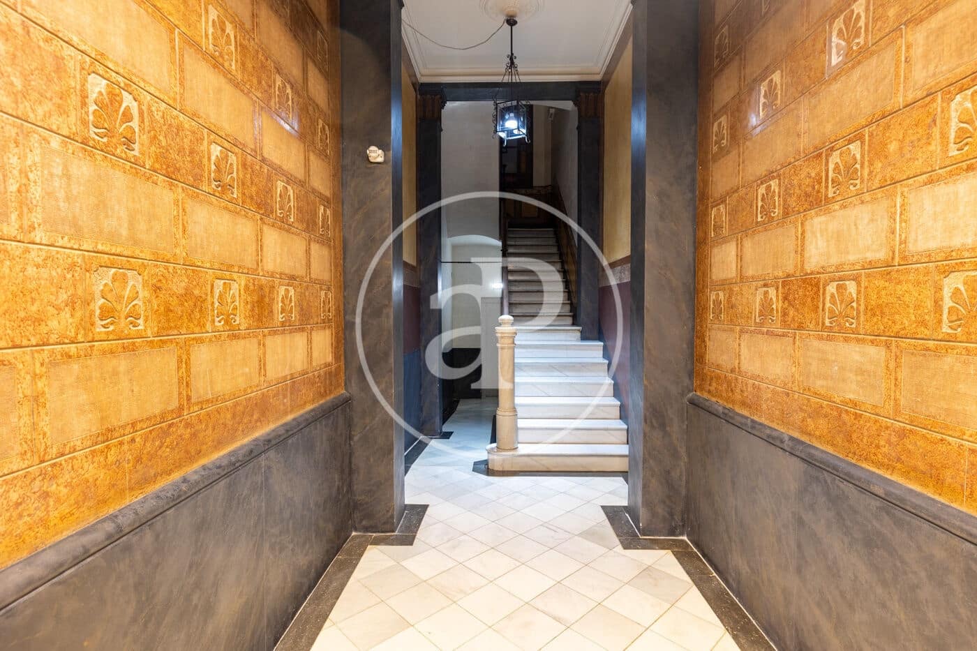 Apartamento de 2 habitaciones en Barcelona ciudad en alquiler - 3.600 € (Ref: 9994220)
