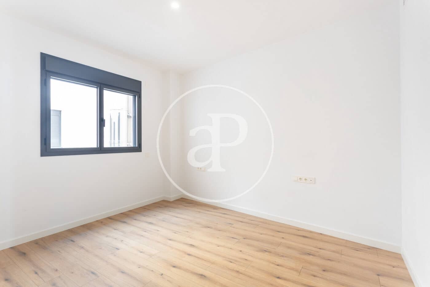 Apartamento en Barcelona ciudad en venta - 410.000 € (Ref: 9994225)