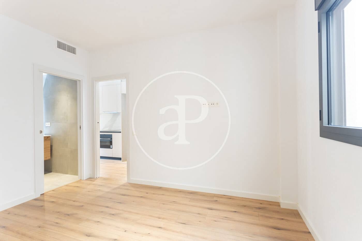 Apartamento en Barcelona ciudad en venta - 410.000 € (Ref: 9994225)