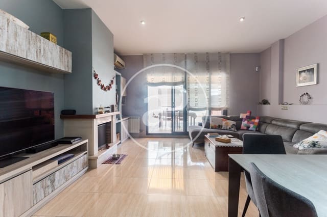 4 sypialnia Willa na sprzedaż w Cerdanyola del Vallès z garażem - 615 000 € (Ref: 9997122)