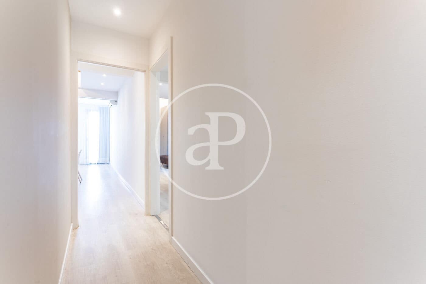 2 sypialnia Apartament do wynajęcia w Miasto Barcelona - 2 650 € (Ref: 9998808)
