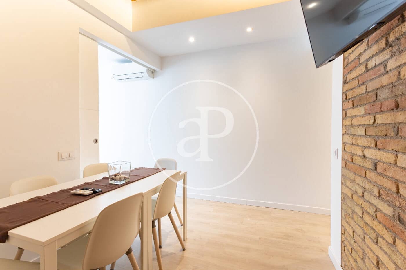 2 sypialnia Apartament do wynajęcia w Miasto Barcelona - 2 650 € (Ref: 9998808)