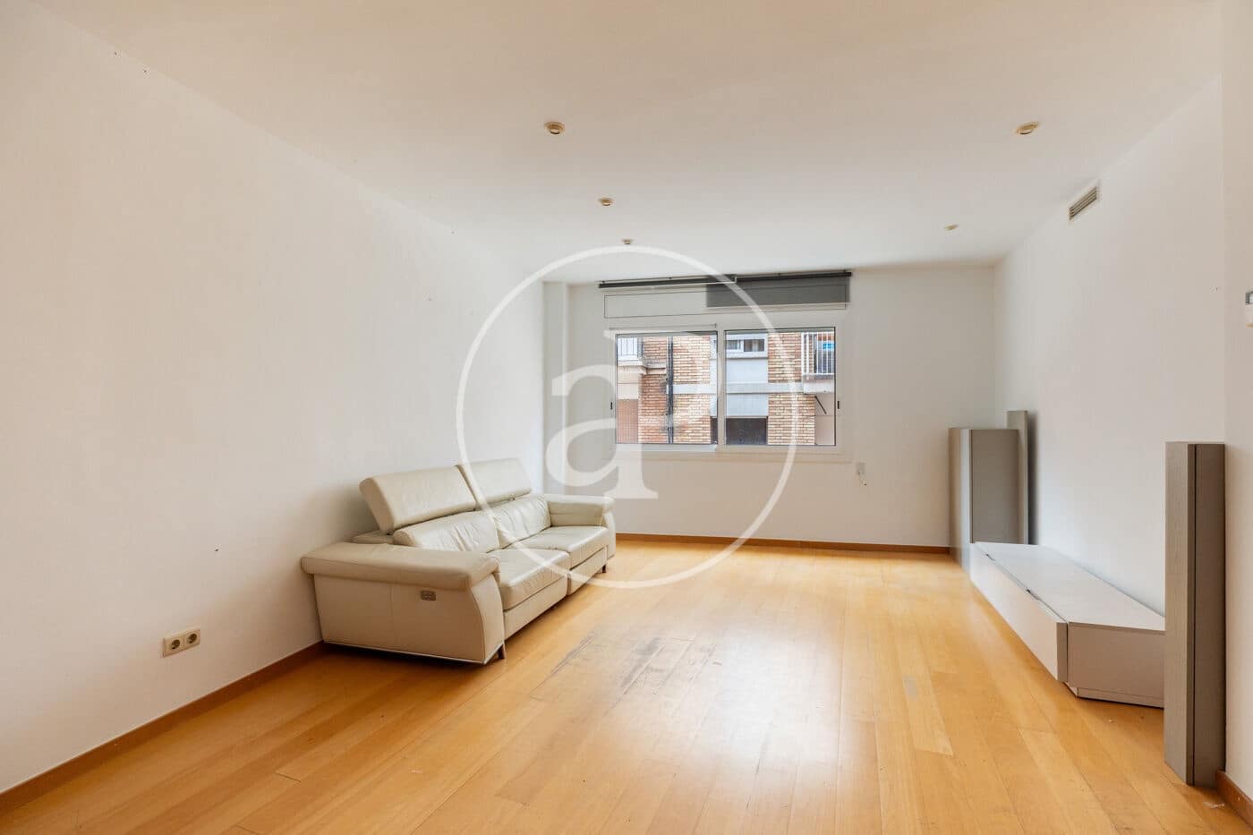 2 sovrum Lägenhet till salu i Barcelona stad med garage - 850 000 € (Ref: 9998809)