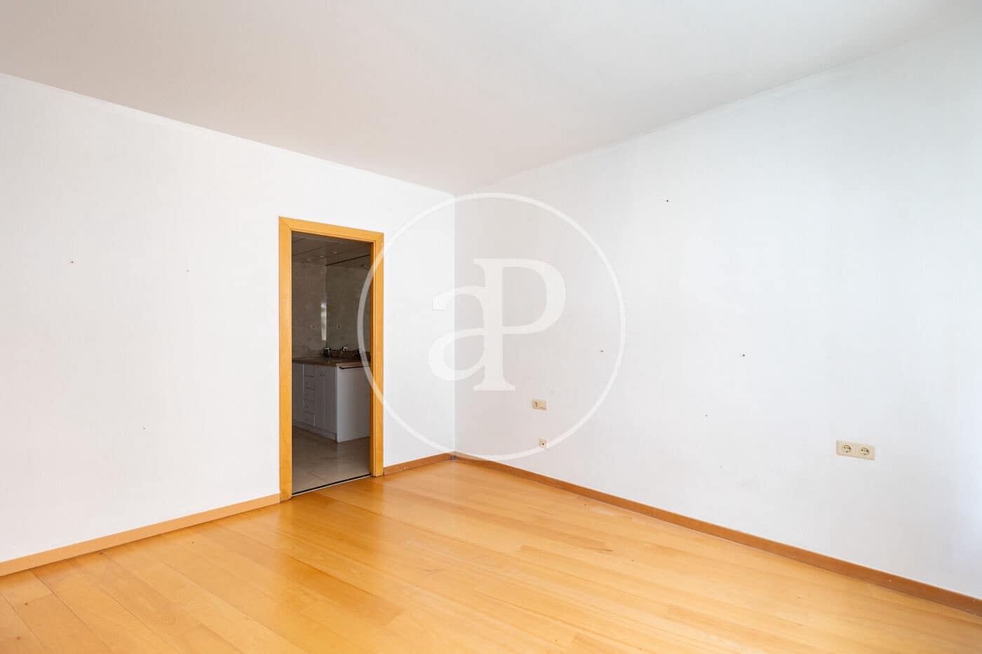 2 sovrum Lägenhet till salu i Barcelona stad med garage - 850 000 € (Ref: 9998809)