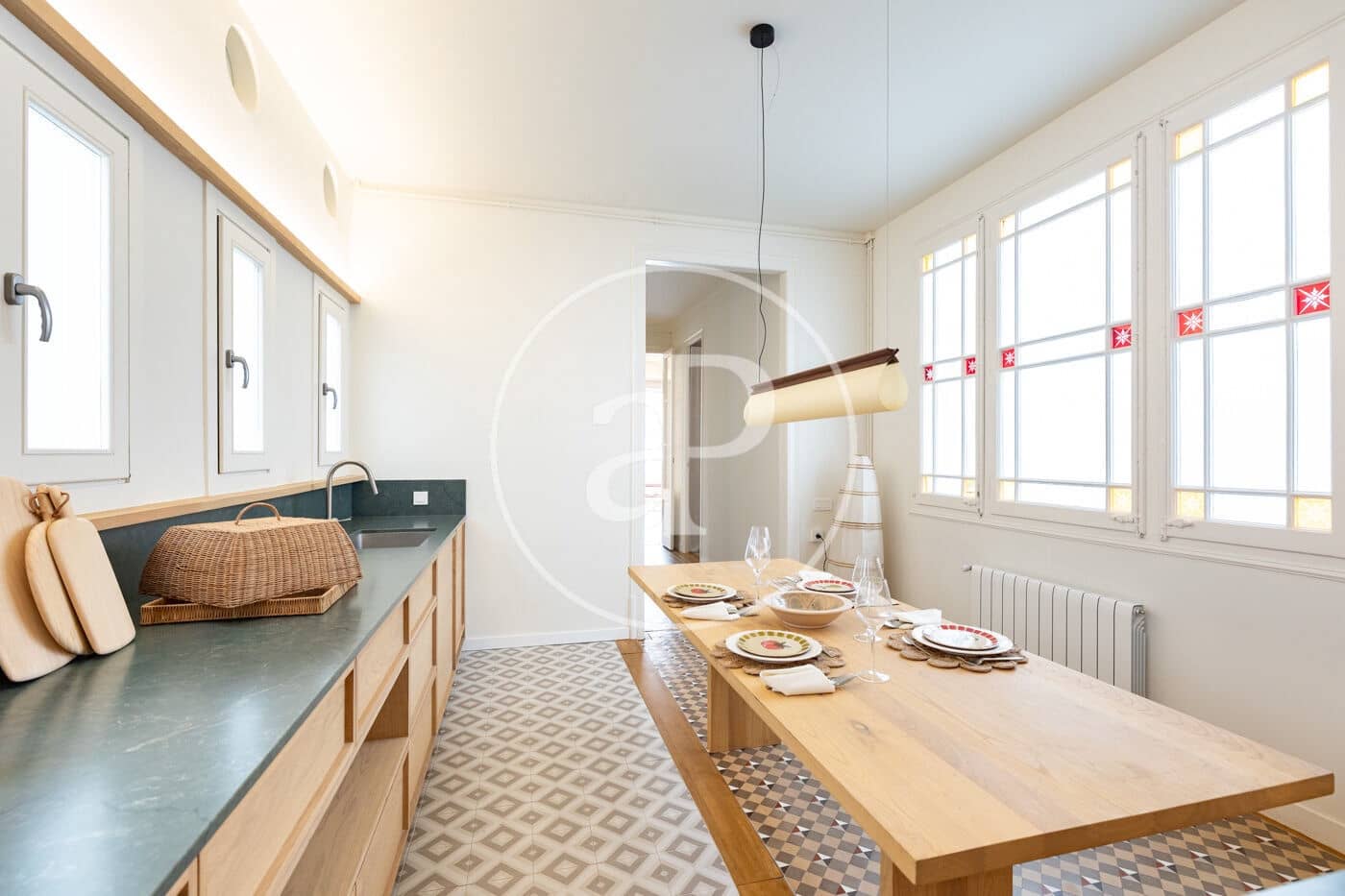 4 soveværelse Lejlighed til salg i Barcelona by - € 1.770.000 (Ref: 9998810)