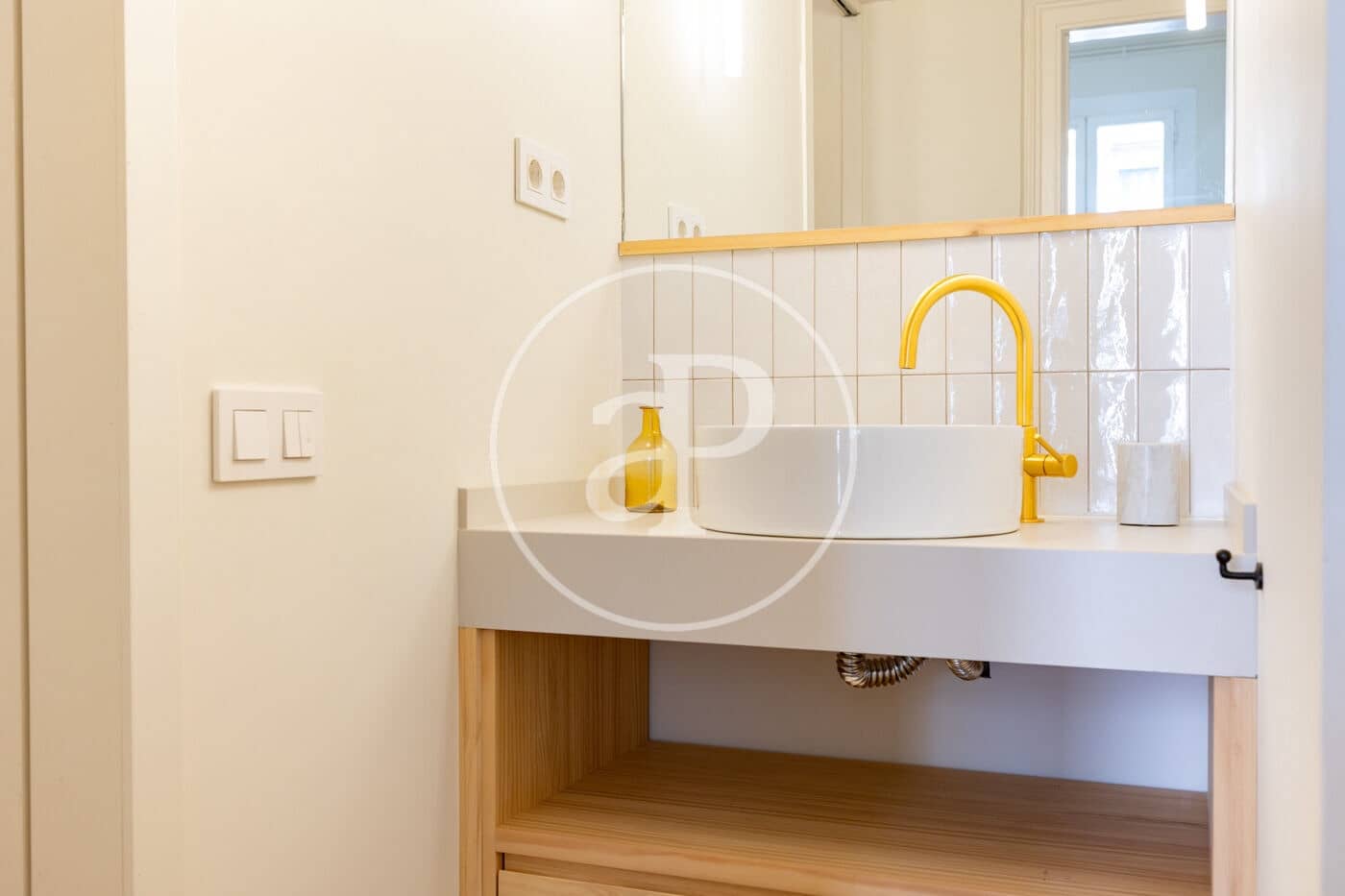 4 soveværelse Lejlighed til salg i Barcelona by - € 1.770.000 (Ref: 9998810)