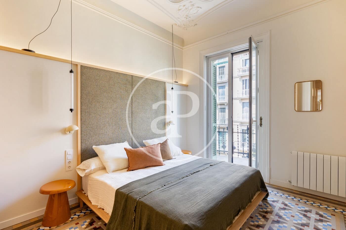4 soveværelse Lejlighed til salg i Barcelona by - € 1.770.000 (Ref: 9998810)