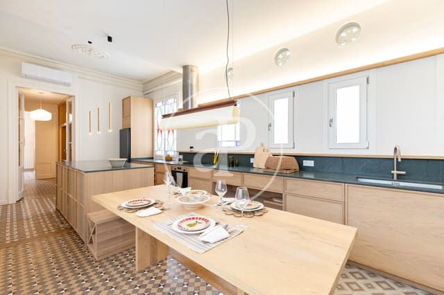 4 soveværelse Lejlighed til salg i La Dreta de L'Eixample, Barcelona by - € 1.770.000 (Ref: 9998810)