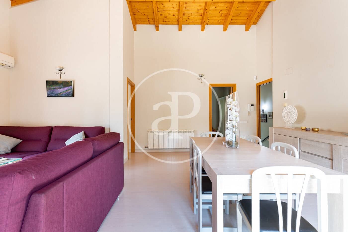 4 quarto Moradia para venda em Rubi com garagem - 598 000 € (Ref: 9999621)