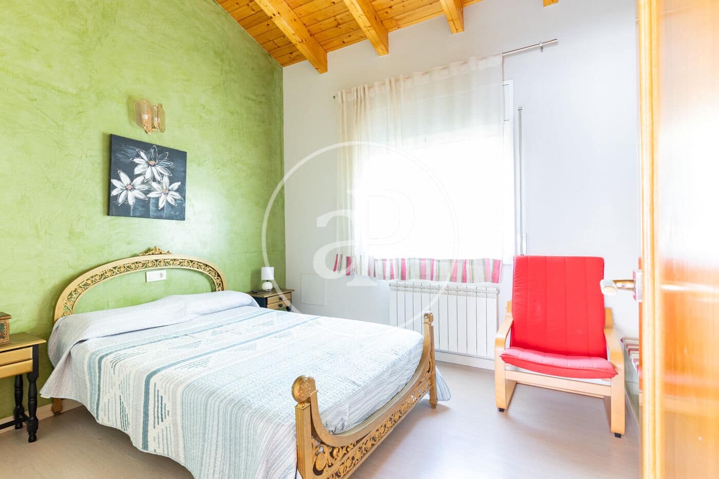 4 quarto Moradia para venda em Rubi com garagem - 598 000 € (Ref: 9999621)