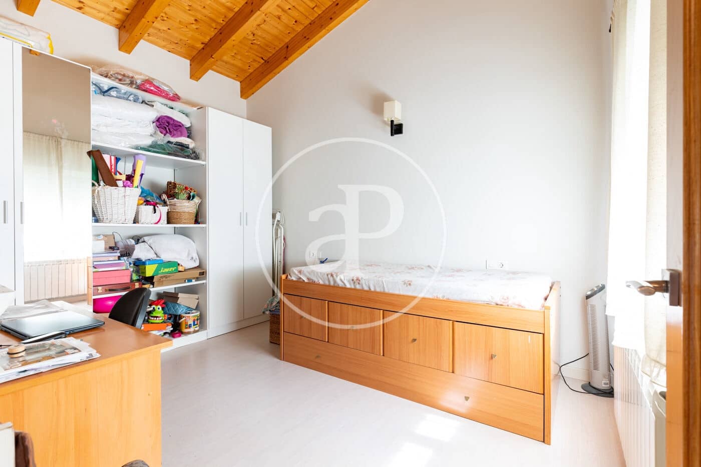 4 quarto Moradia para venda em Rubi com garagem - 598 000 € (Ref: 9999621)