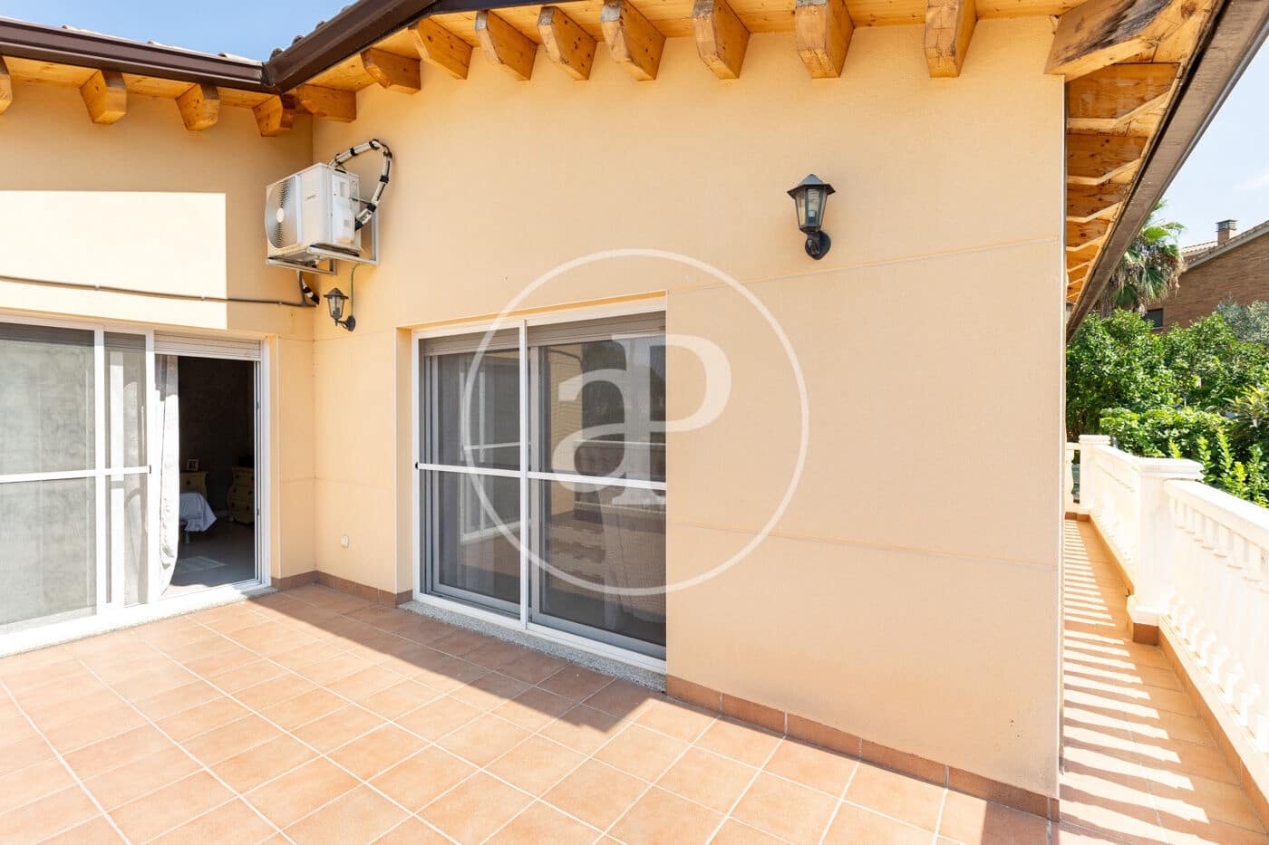 4 quarto Moradia para venda em Rubi com garagem - 598 000 € (Ref: 9999621)