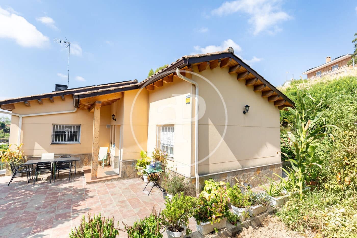 4 quarto Moradia para venda em Rubi com garagem - 598 000 € (Ref: 9999621)
