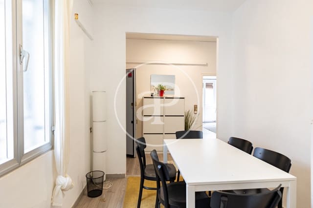 3 soverom Leilighet til salgs i El Barri Gòtic, Barcelona by - € 425 000 (Ref: 9999622)