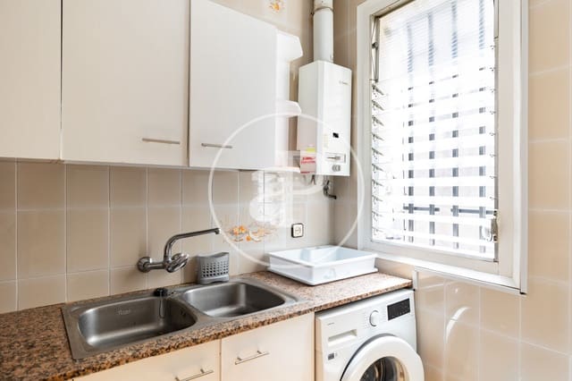 3 soverom Leilighet til salgs i El Barri Gòtic, Barcelona by - € 425 000 (Ref: 9999622)
