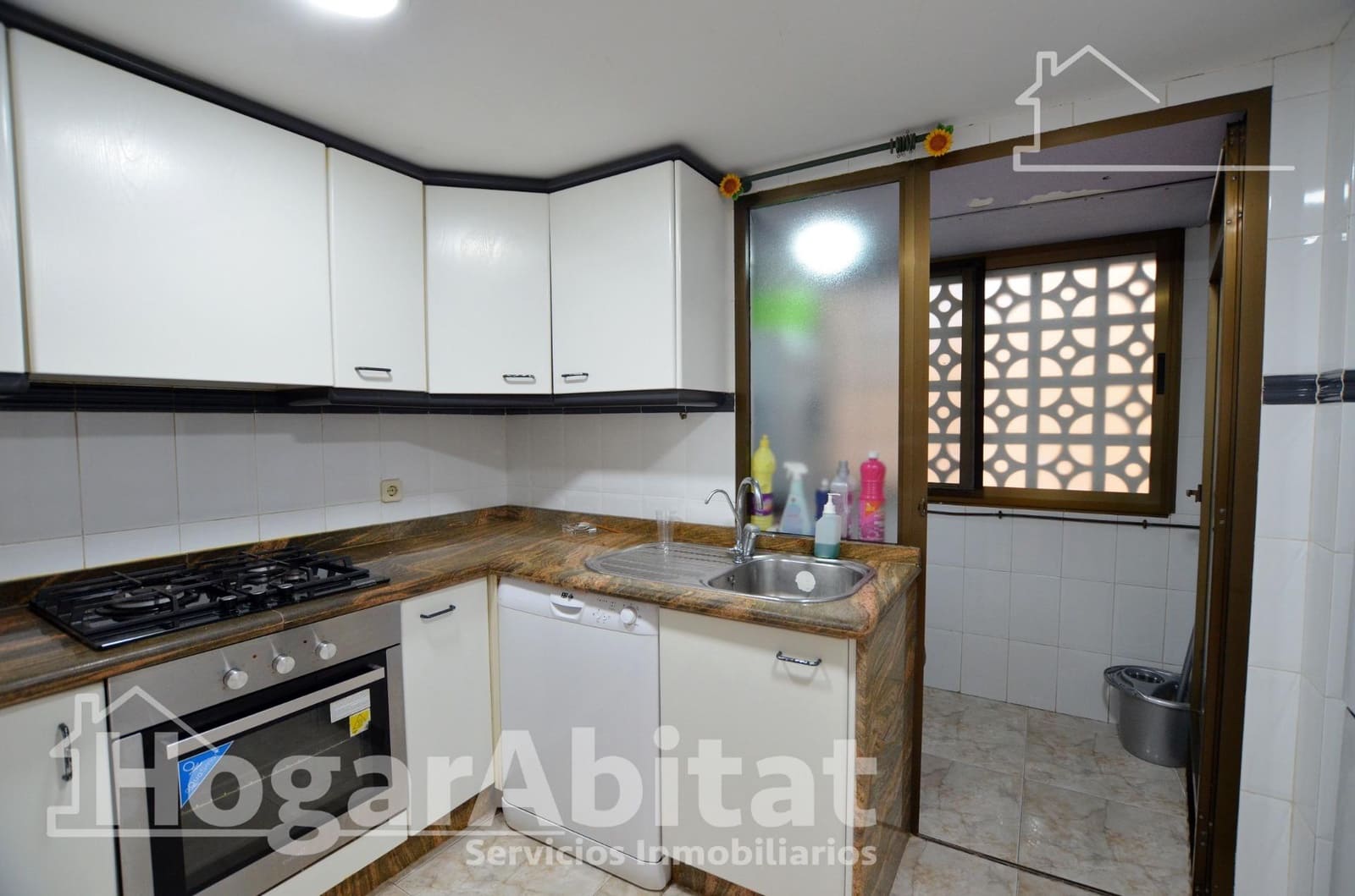 6 makuuhuone Asunto myytävänä paikassa Playa de Muchavista mukana uima-altaan 
autotalli - 625 000 € (Ref: 10003737)