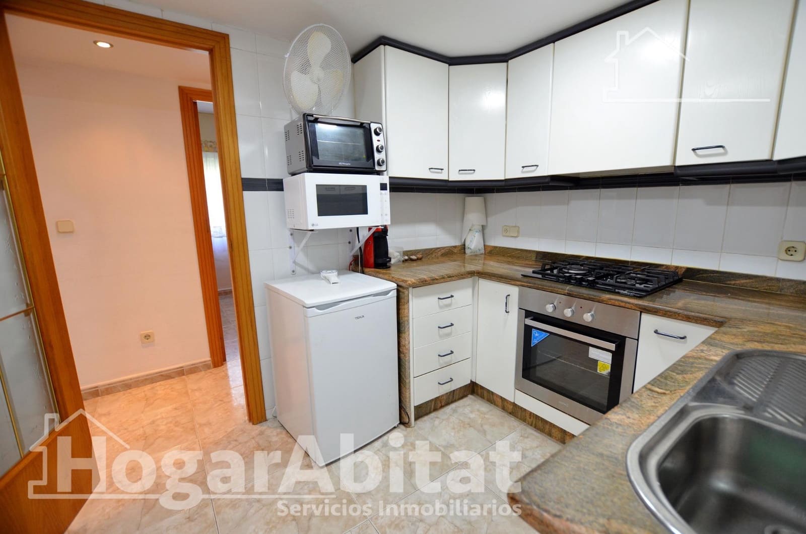 6 makuuhuone Asunto myytävänä paikassa Playa de Muchavista mukana uima-altaan 
autotalli - 625 000 € (Ref: 10003737)