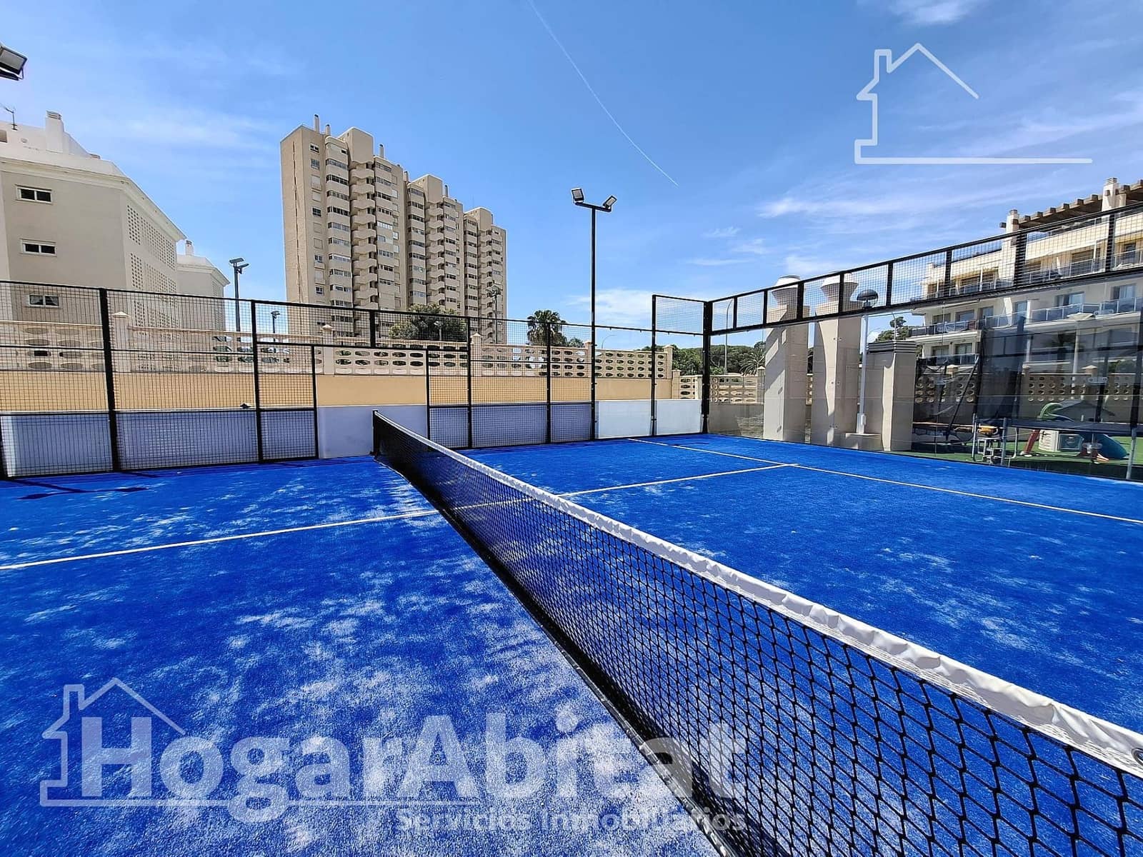 6 makuuhuone Asunto myytävänä paikassa Playa de Muchavista mukana uima-altaan 
autotalli - 625 000 € (Ref: 10003737)