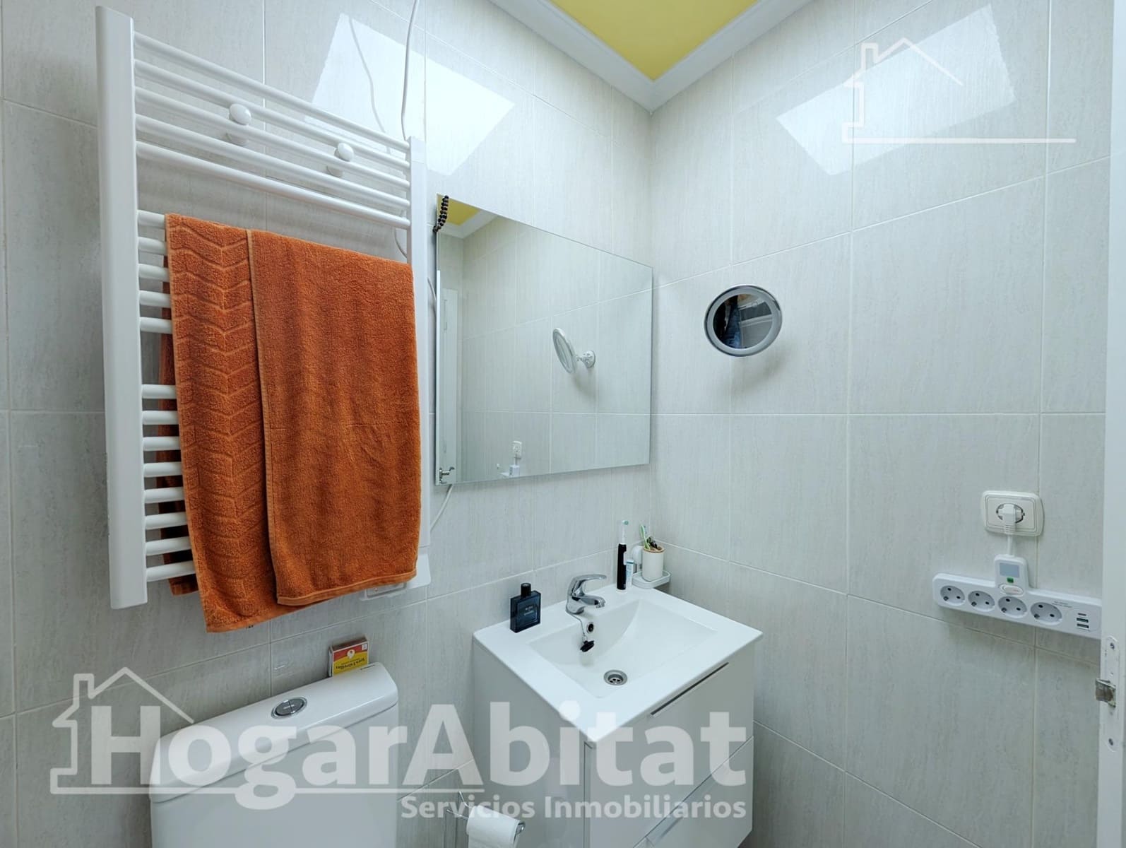 3 Zimmer Wohnung zu verkaufen in Arenales del Sol mit Pool Garage - 349.000 € (Ref: 10003743)