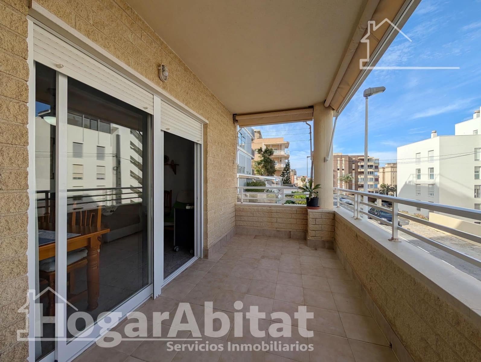 2 Zimmer Wohnung zu verkaufen in Arenales del Sol mit Garage - 291.000 € (Ref: 10003744)