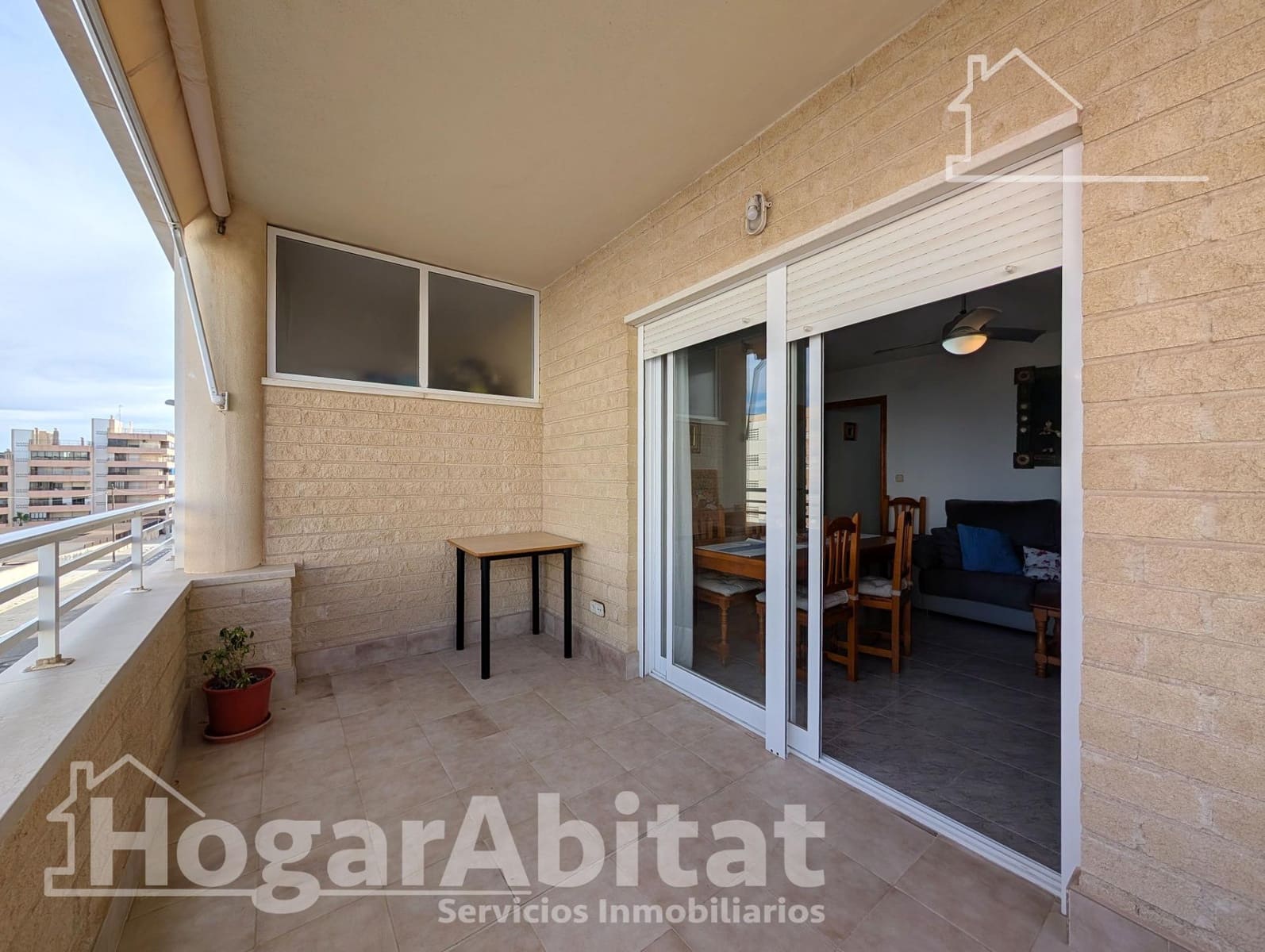 2 Zimmer Wohnung zu verkaufen in Arenales del Sol mit Garage - 291.000 € (Ref: 10003744)