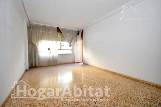 Piso de 4 habitaciones en Castelló de la Plana en venta - 139.900 € (Ref: 10003750)