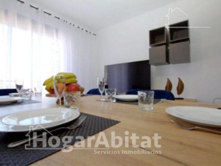 Piso de 3 habitaciones en Gandia en venta - 159.000 € (Ref: 10003751)