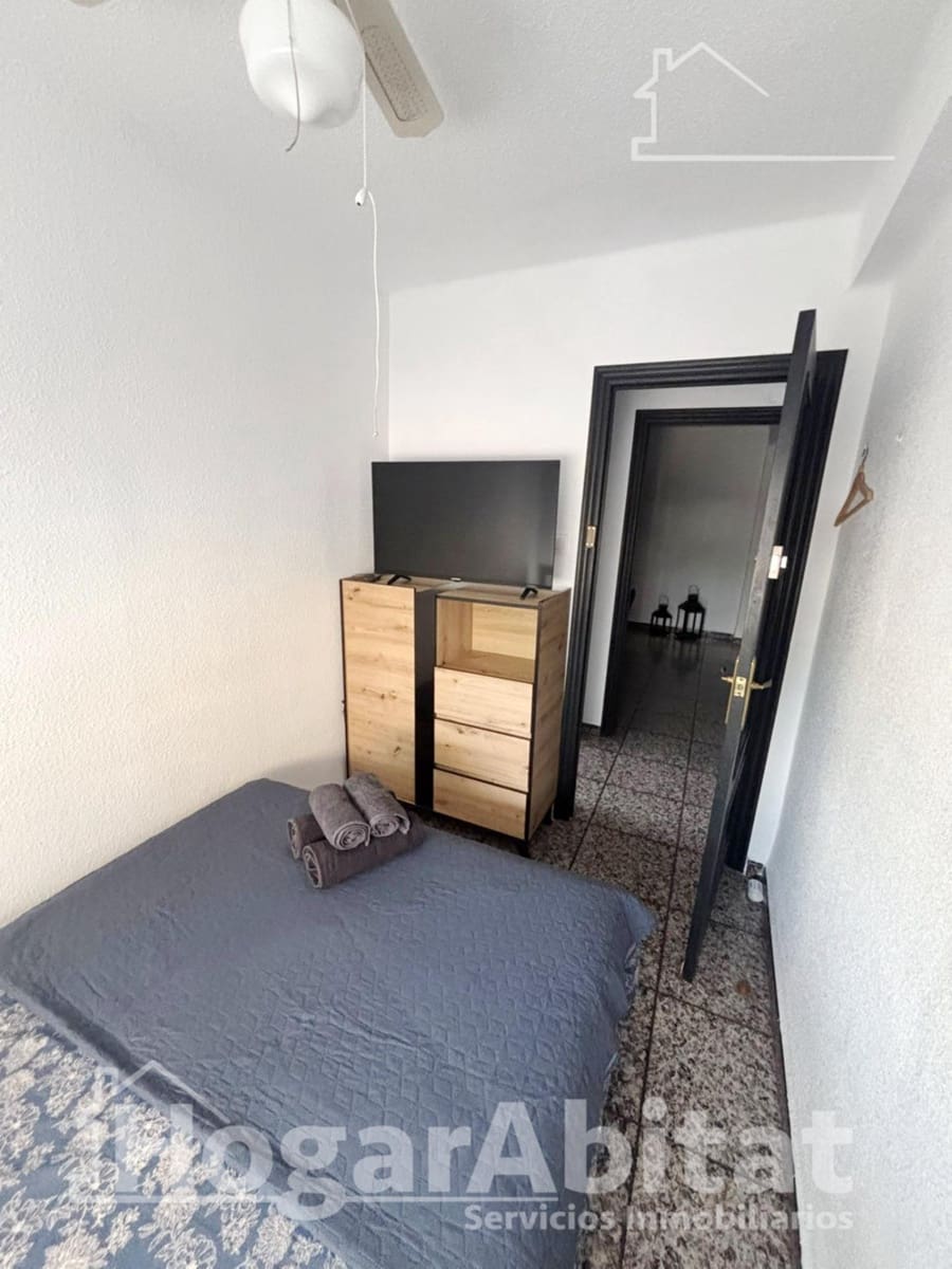 Piso de 3 habitaciones en Gandia en venta - 159.000 € (Ref: 10003751)