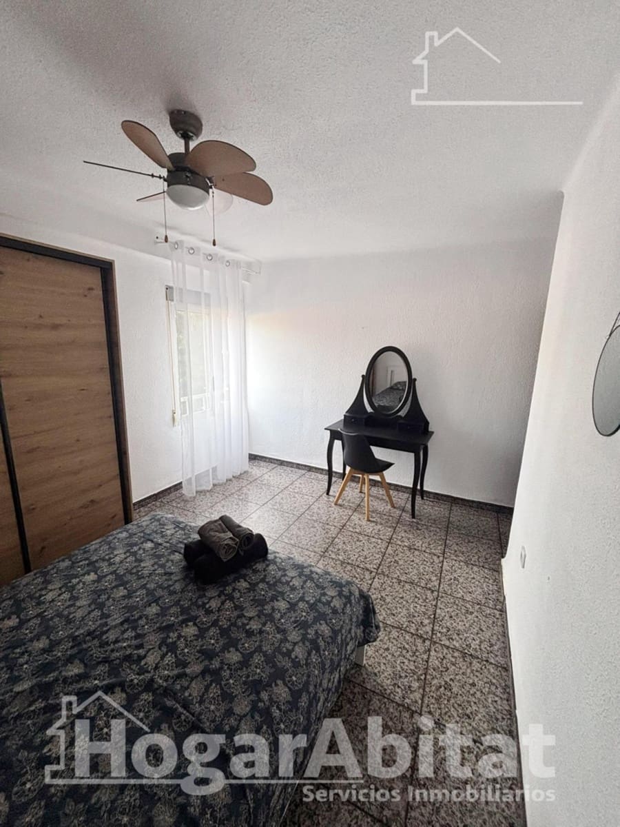 Piso de 3 habitaciones en Gandia en venta - 159.000 € (Ref: 10003751)