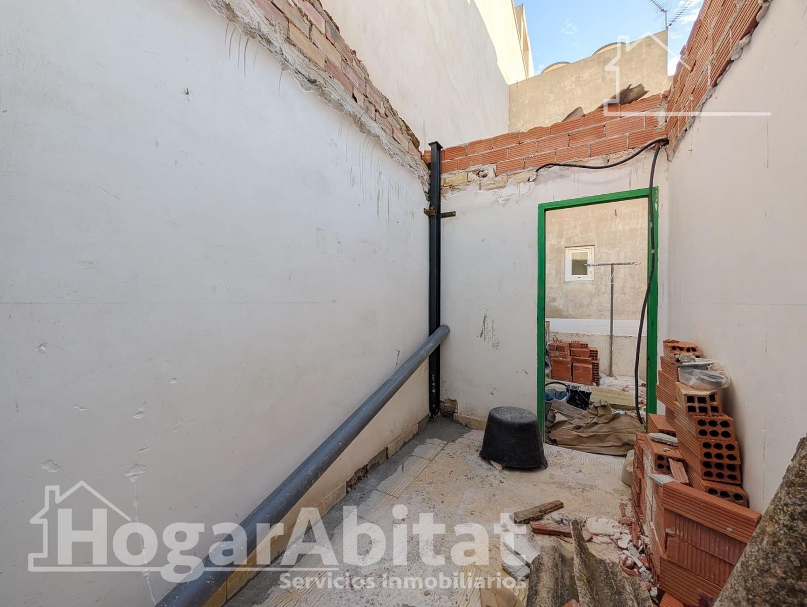 Casa de 3 habitaciones en Santa Pola en venta - 220.000 € (Ref: 10003754)