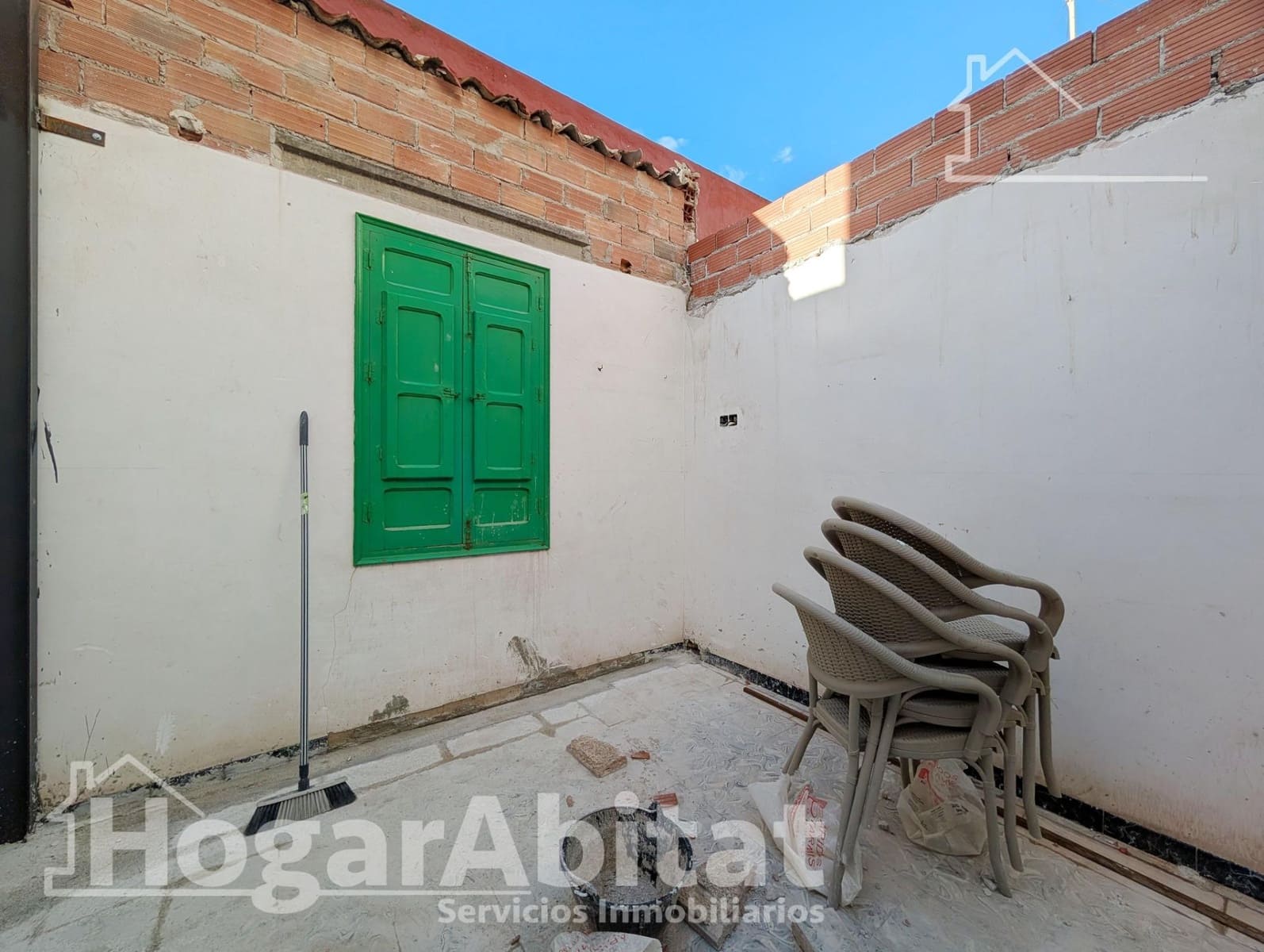 Casa de 3 habitaciones en Santa Pola en venta - 220.000 € (Ref: 10003754)