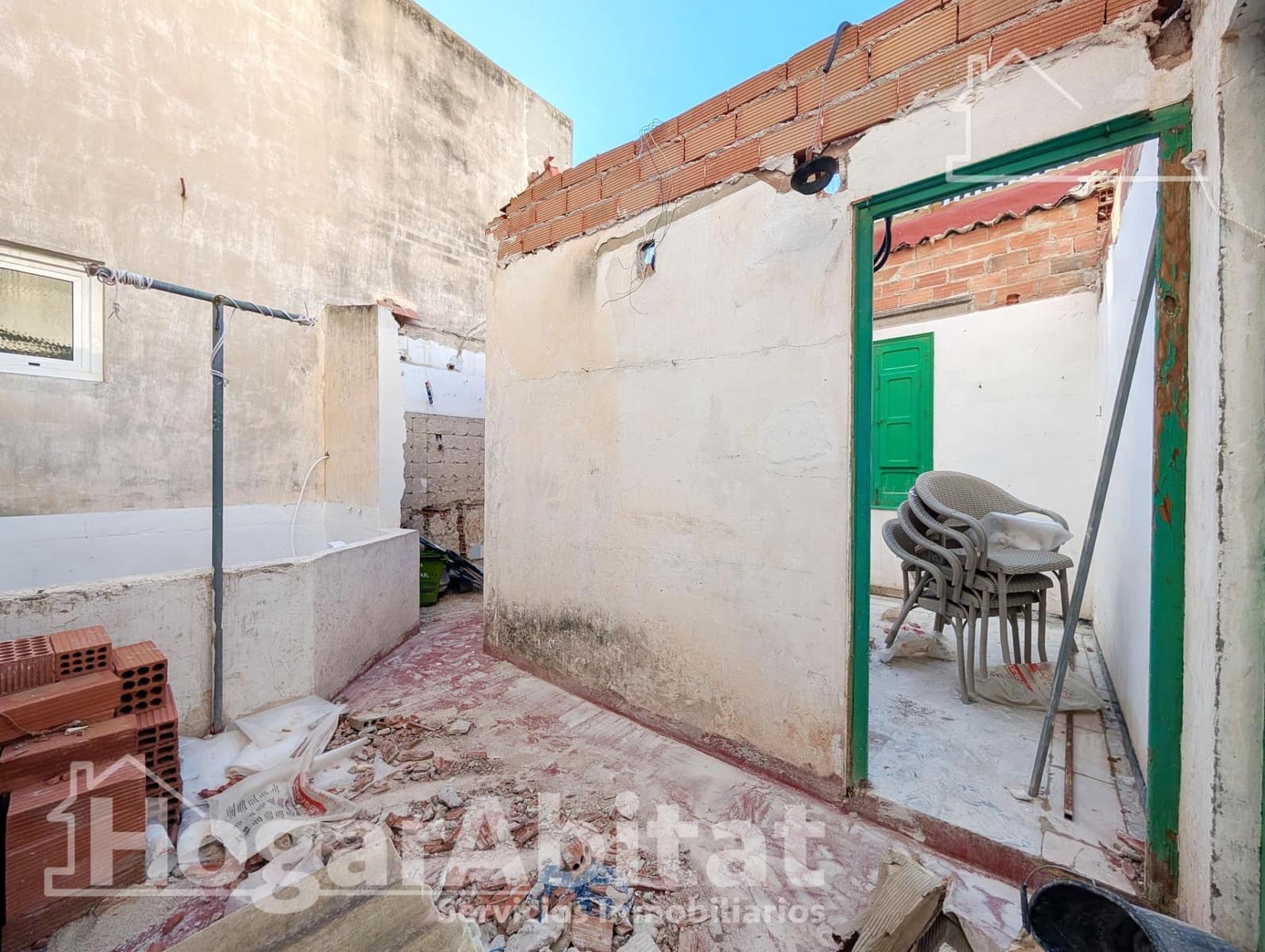 Casa de 3 habitaciones en Santa Pola en venta - 220.000 € (Ref: 10003754)