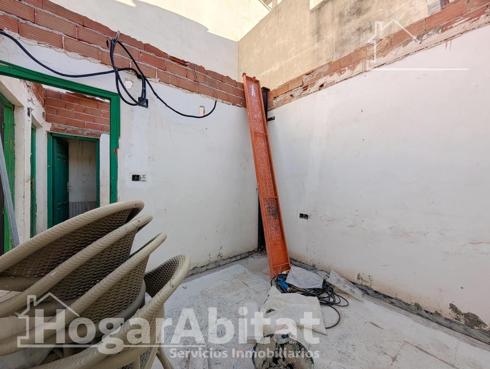 Casa de 3 habitaciones en Santa Pola en venta - 220.000 € (Ref: 10003754)