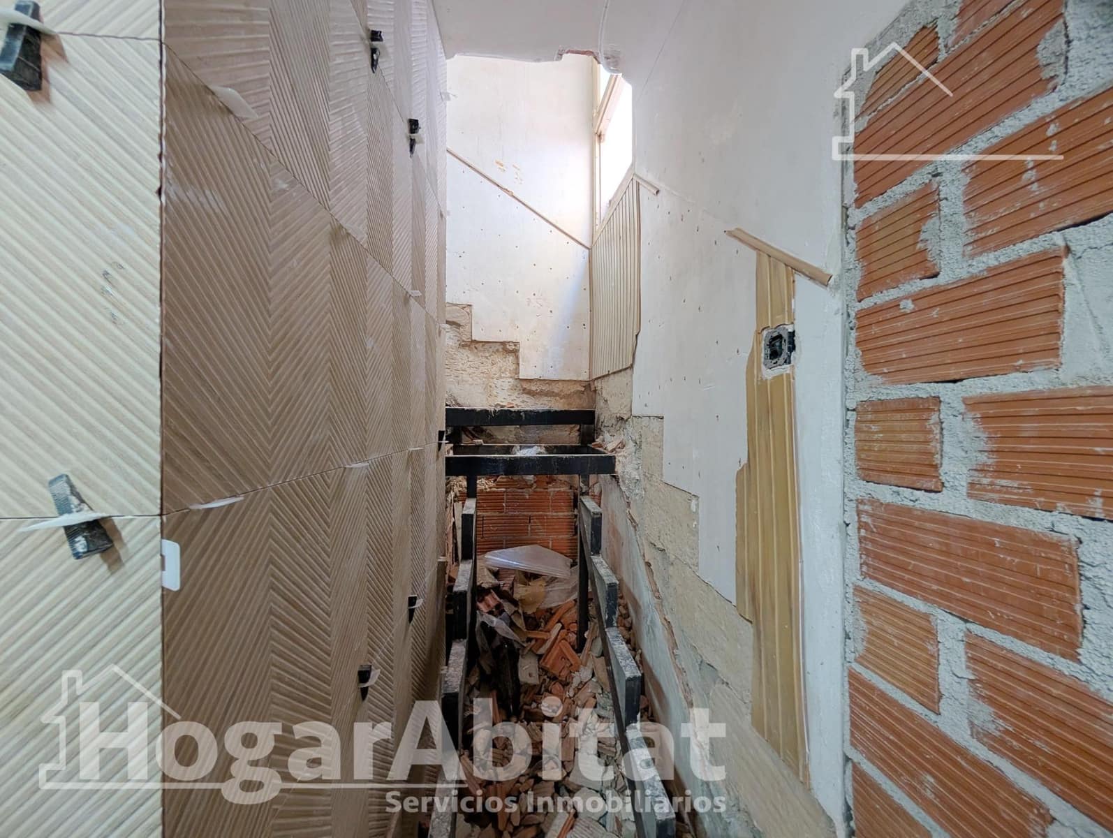 Casa de 3 habitaciones en Santa Pola en venta - 220.000 € (Ref: 10003754)