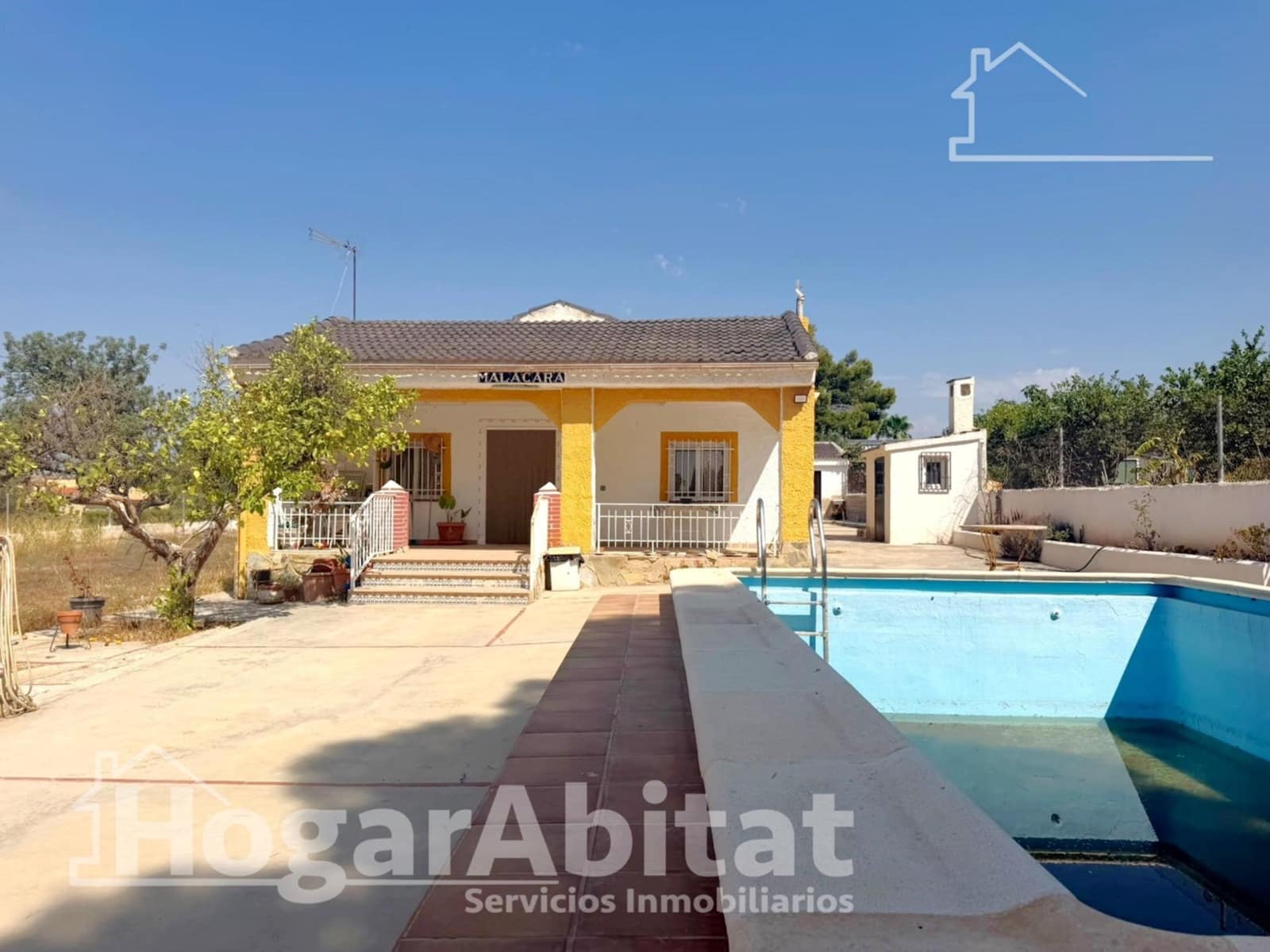 4 quarto Moradia para venda em Lliria com piscina garagem - 250 000 € (Ref: 10005705)