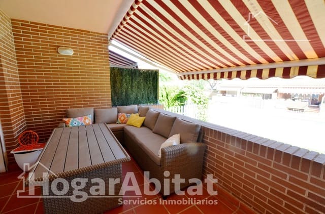 3 soverom Rekkehus til salgs i San Vicente / Sant Vicent del Raspeig med svømmebasseng garasje - € 420 000 (Ref: 10005706)