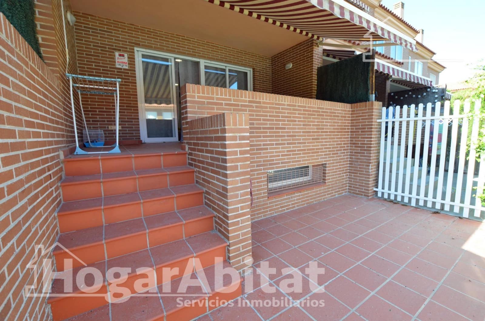 3 soveværelse Rækkehus til salg i San Vicente / Sant Vicent del Raspeig med swimmingpool garage - € 420.000 (Ref: 10005706)