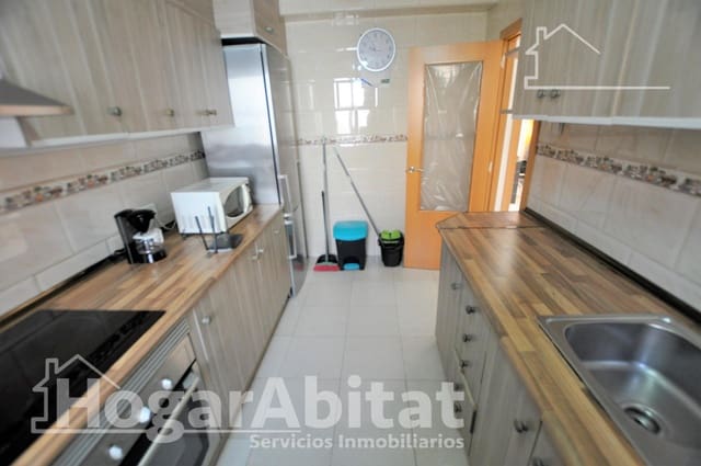 Piso de 3 habitaciones en Tres Forques, València ciudad en venta - 195.000 € (Ref: 10009161)