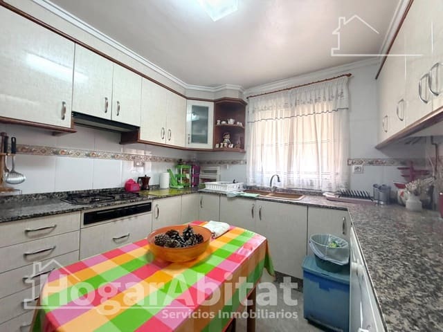 4 quarto Moradia para venda em Llíria com piscina garagem - 250 000 € (Ref: 10009166)