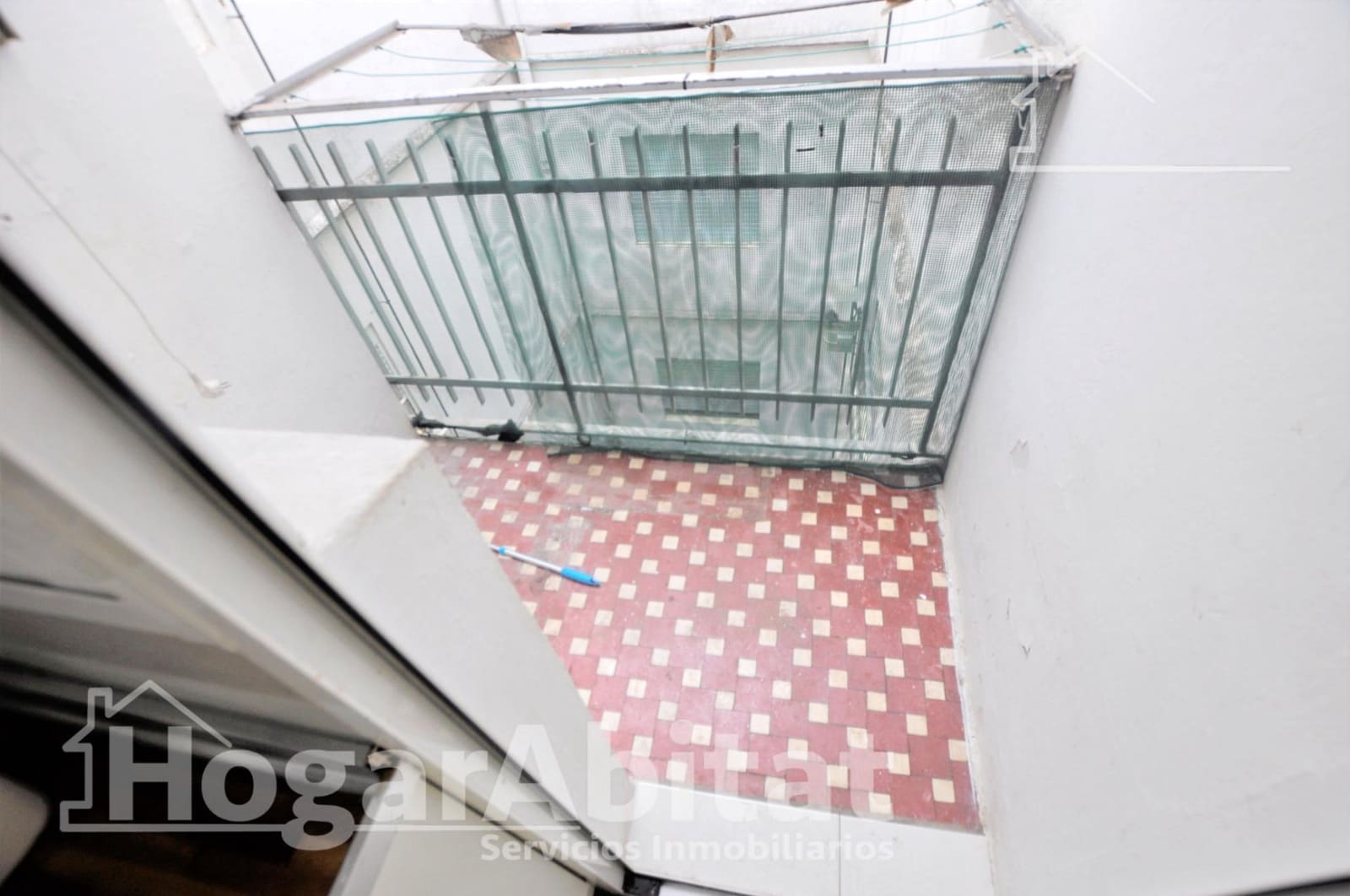 3 bedroom Flat for sale in Mislata - € 250,000 (Ref: 10009167)