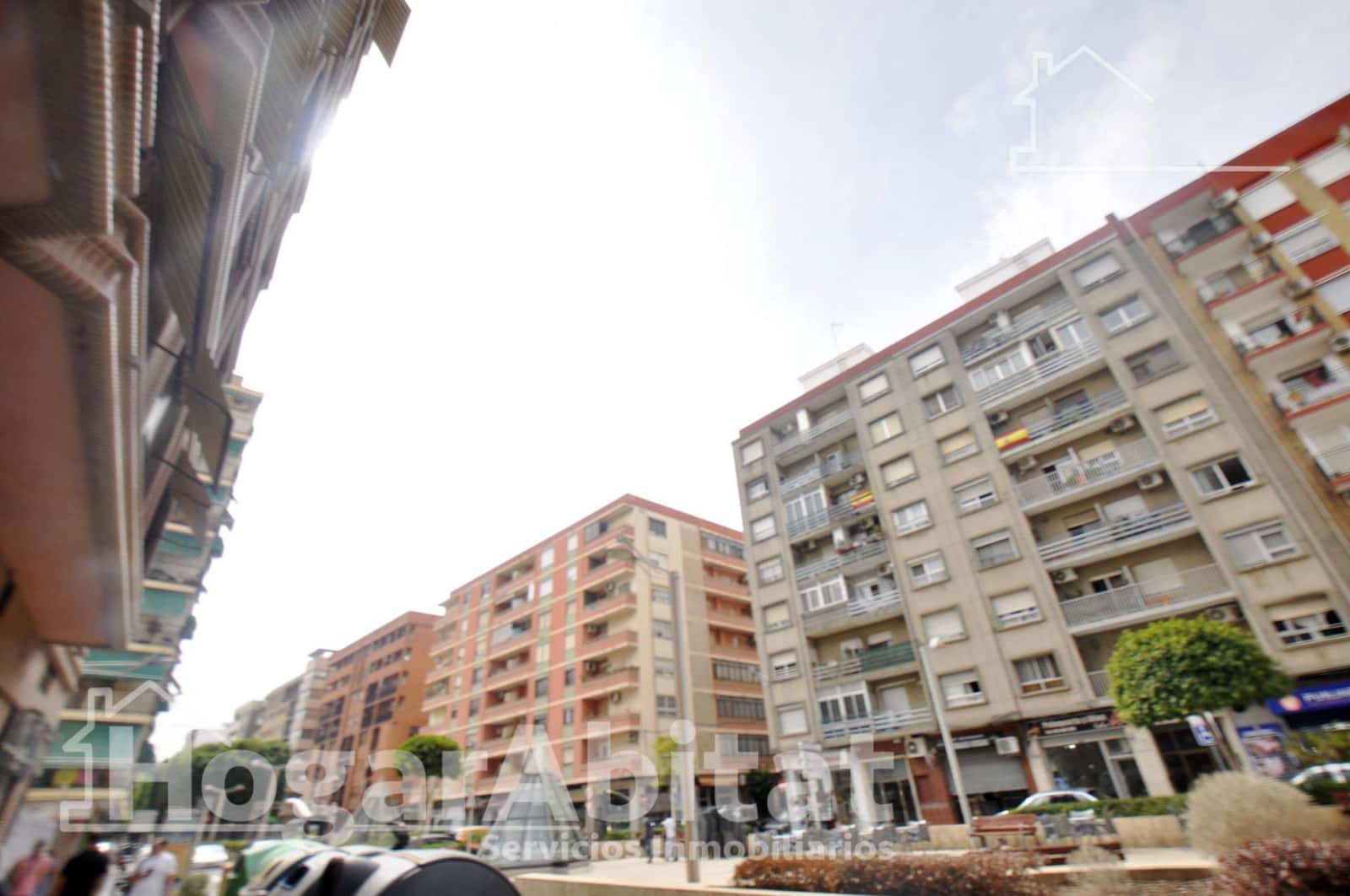 3 bedroom Flat for sale in Mislata - € 250,000 (Ref: 10009167)