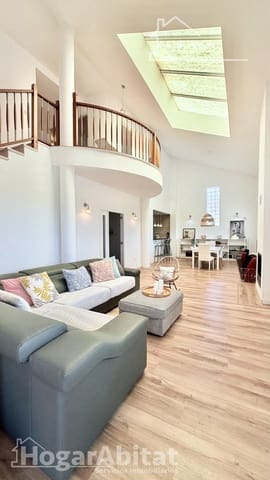 3 chambre Villa/Maison à vendre à Torrent avec piscine garage - 579 000 € (Ref: 10009169)