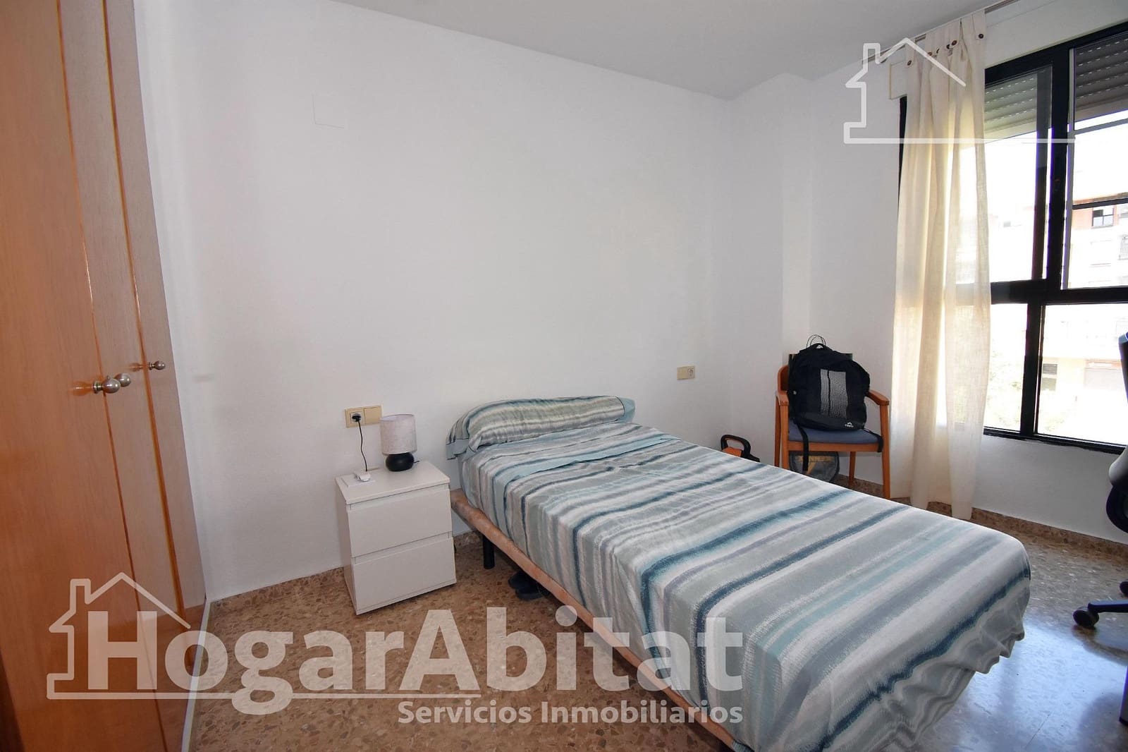 4 bedroom Flat for sale in Moncada with pool garage - € 262,000 (Ref: 10011529)