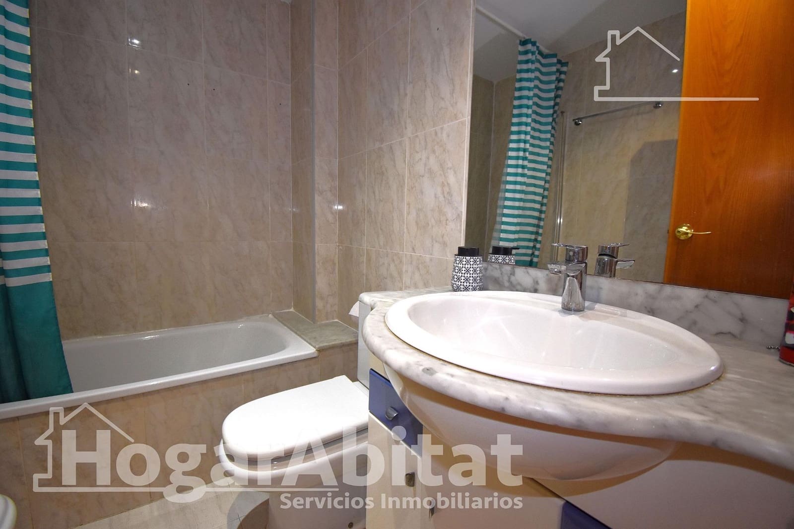 4 bedroom Flat for sale in Moncada with pool garage - € 262,000 (Ref: 10011529)
