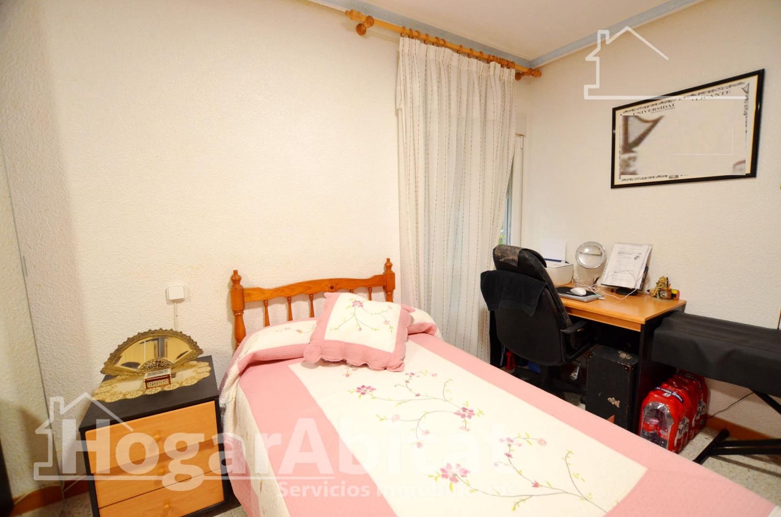 3 soveværelse Lejlighed til salg i Alicante by med garage - € 145.000 (Ref: 10011531)